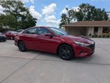 Used 2023 Hyundai Elantra SEL image 2