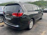 Used 2023 Chrysler Voyager LX image 3