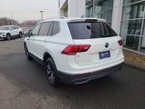 Certified 2024 Volkswagen Tiguan SE image 4