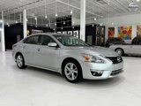 Used 2015 Nissan Altima 2.5 SV image 2