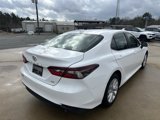 Used 2021 Toyota Camry LE image 5
