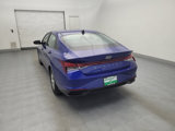 Used 2022 Hyundai Elantra SE image 6