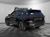 New 2025 Lincoln Nautilus Premier image 5