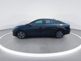 Used 2023 Kia Forte LXS w/ LXS Technology Package image 5
