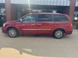 Used 2015 Chrysler Town & Country Limited Platinum w/ Trailer Tow Group image 3