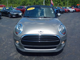 Used 2019 MINI Cooper Convertible image 3
