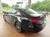 Used 2015 Volkswagen Jetta Sport image 4