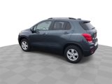 Used 2022 Chevrolet Trax LT w/ LT Convenience Package image 6