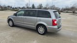 Used 2015 Chrysler Town & Country Touring image 6