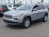 Used 2017 Jeep Cherokee Latitude w/ Comfort/Convenience Group image 5