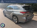 Used 2022 Toyota Highlander XLE image 3