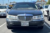 Used 2000 Lincoln Town Car Executive image 4
