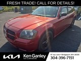 Used 2005 Dodge Magnum SXT w/ Comfort Seating Group image 2