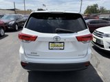 Used 2017 Toyota Highlander Plus image 6