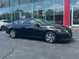 Certified 2024 Nissan Altima 2.5 S image 2