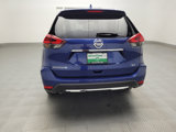 Used 2019 Nissan Rogue SV image 6