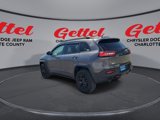 Used 2018 Jeep Cherokee Trailhawk image 6