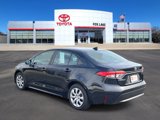 Used 2022 Toyota Corolla LE image 3