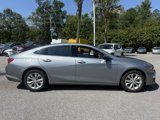 Used 2023 Chevrolet Malibu LT image 2