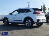 Used 2022 Kia Niro EX w/ Cold Weather Package image 2