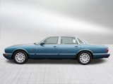 Used 1999 Jaguar XJ8 image 4