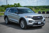 Used 2020 Ford Explorer XLT w/ Equipment Group 202A image 3