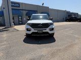 Used 2022 Ford Explorer XLT w/ Equipment Group 202A image 3