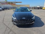 Used 2023 Hyundai Elantra Limited image 2