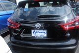 Used 2022 Nissan Rogue Sport S image 2