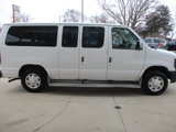 Used 2009 Ford E-150 and Econoline 150 image 2