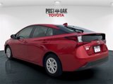 Used 2021 Toyota Prius LE image 5