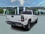 Used 2004 GMC Sierra 2500 SLT w/ Heavy-Duty Power Package image 3