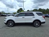 Used 2018 Ford Explorer Sport image 2