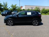 Used 2021 Nissan Rogue Sport SL image 2