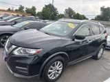 Used 2019 Nissan Rogue SV image 4