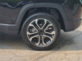 Used 2022 Jeep Compass Limited image 3