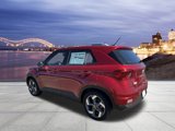 New 2025 Hyundai Venue SEL image 3