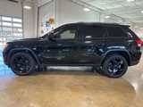 Used 2018 Jeep Grand Cherokee Laredo image 4