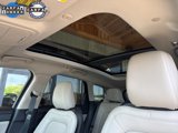 Used 2025 Lincoln Corsair Reserve image 4