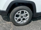 New 2025 Jeep Compass Latitude image 5