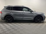 Used 2022 Volkswagen Tiguan SE R-Line image 4