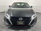Used 2024 Nissan Altima 2.5 SV image 2
