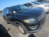 Used 2017 Jeep Compass Latitude w/ Popular Equipment Group image 4