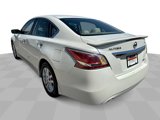 Used 2015 Nissan Altima 2.5 S w/ Sport Value Package image 6