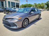 Used 2024 Toyota Camry XLE image 3