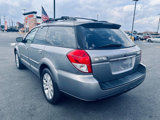 Used 2009 Subaru Outback 2.5i Limited image 4