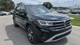 Used 2021 Volkswagen Atlas SEL Premium image 2