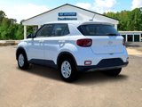 New 2025 Hyundai Venue SE image 5