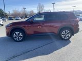 Used 2023 Nissan Rogue SV image 2