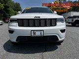 Used 2022 Jeep Grand Cherokee Laredo X image 2